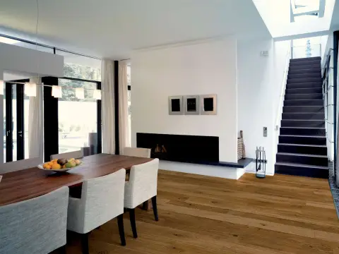 Chalet Oak Antique Canyon view 3