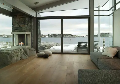 Chalet Oak Transparent Traditional view 4