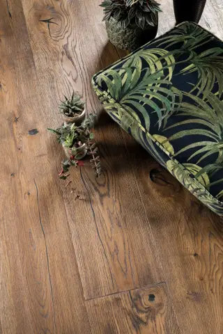 Plank Castle Oak Antique Brown Espressivo view 4