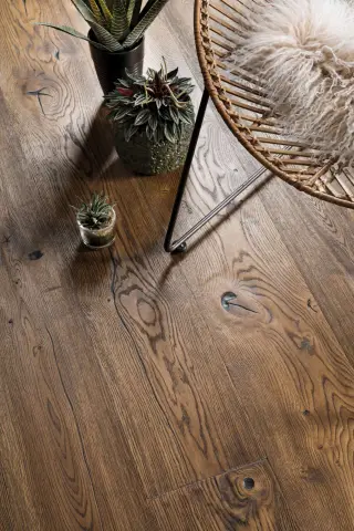 Plank Castle Oak Antique Brown Espressivo view 5