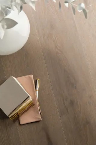 Plank Castle Oak India Grey Animoso view 4