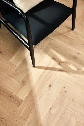 Herringbone Click Oak Transparent Animoso view 3