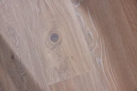 Plank Castle Oak White Nights Vivo view 2