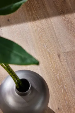 Plank Castle Oak White Semi Smoked Animoso view 5