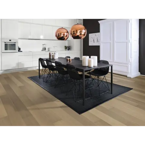 Oak Berlin view 3