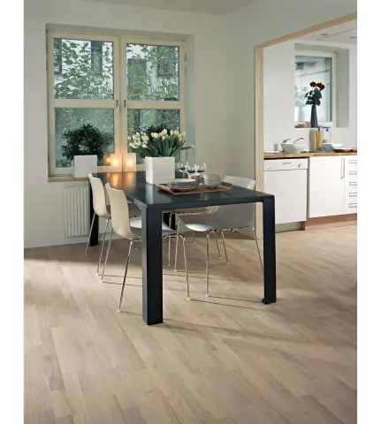 Oak Sorrento view 3
