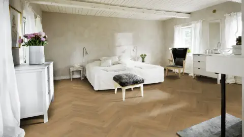 Oak Herringbone Cd Smoked Grey view 2