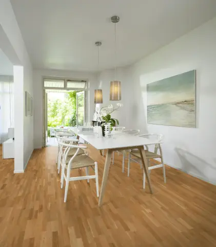 Oak Lecco Oiled view 2