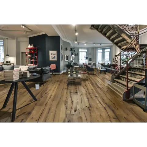 Oak Maggiore view 3