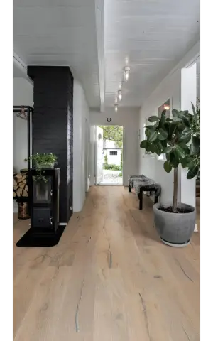 Oak Indossati view 4