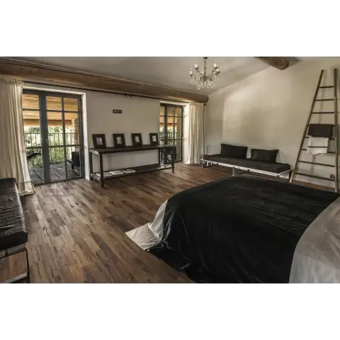 Oak Domo view 3