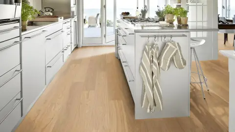 Oak Nutmeg Plank view 3
