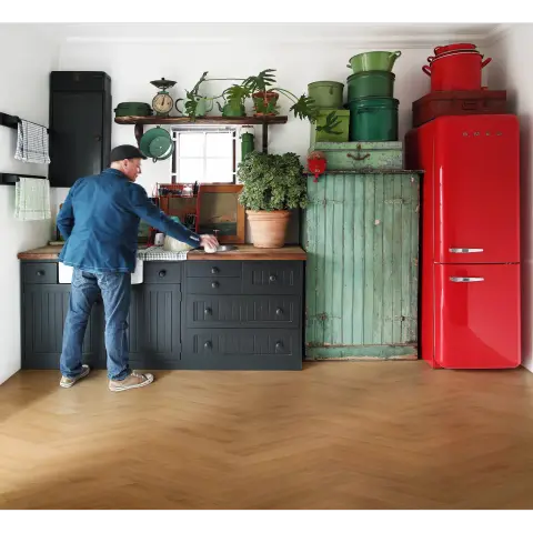 Oak Herringbone Ab view 3