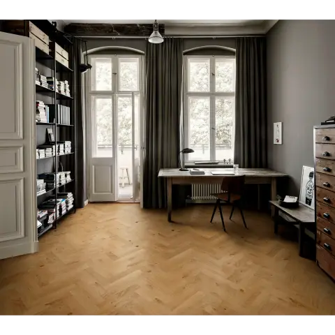 Oak Herringbone Cd Matt view 2