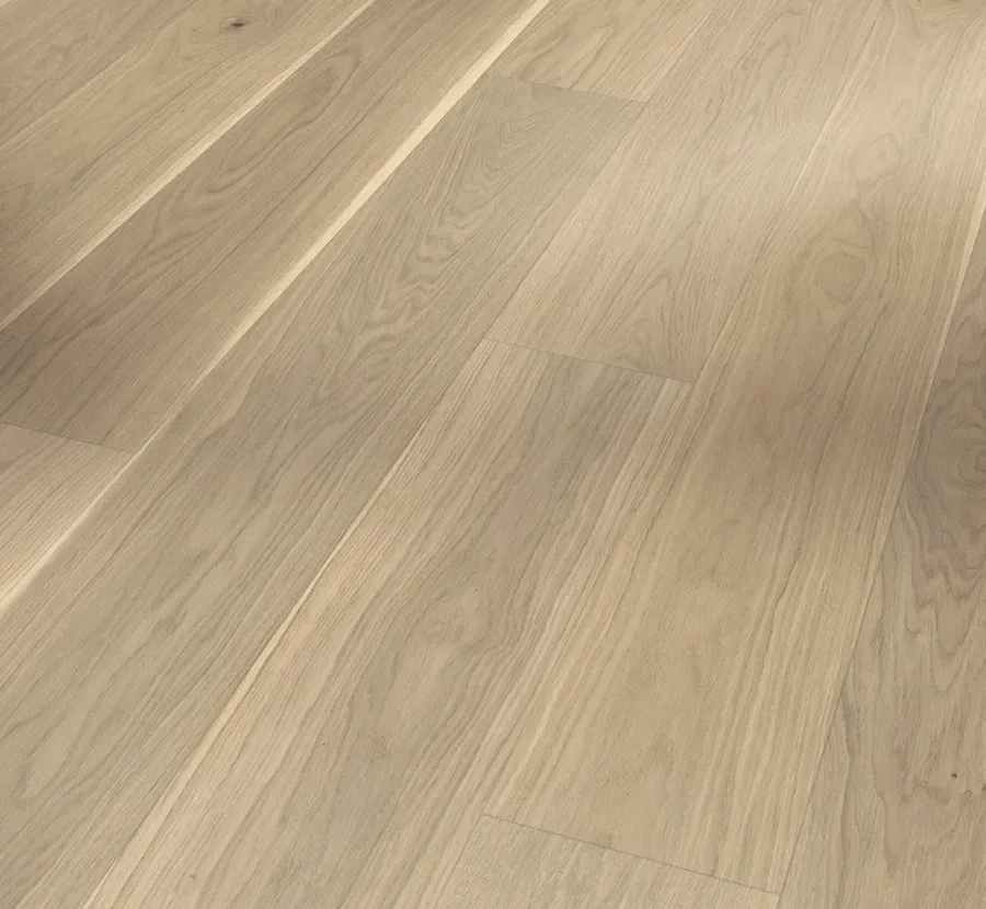 Oak Living Classic 3060 Wide plank engineered hardwood flooring