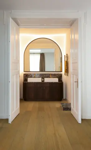 White Cappuccino Oak Extra Matt view 2